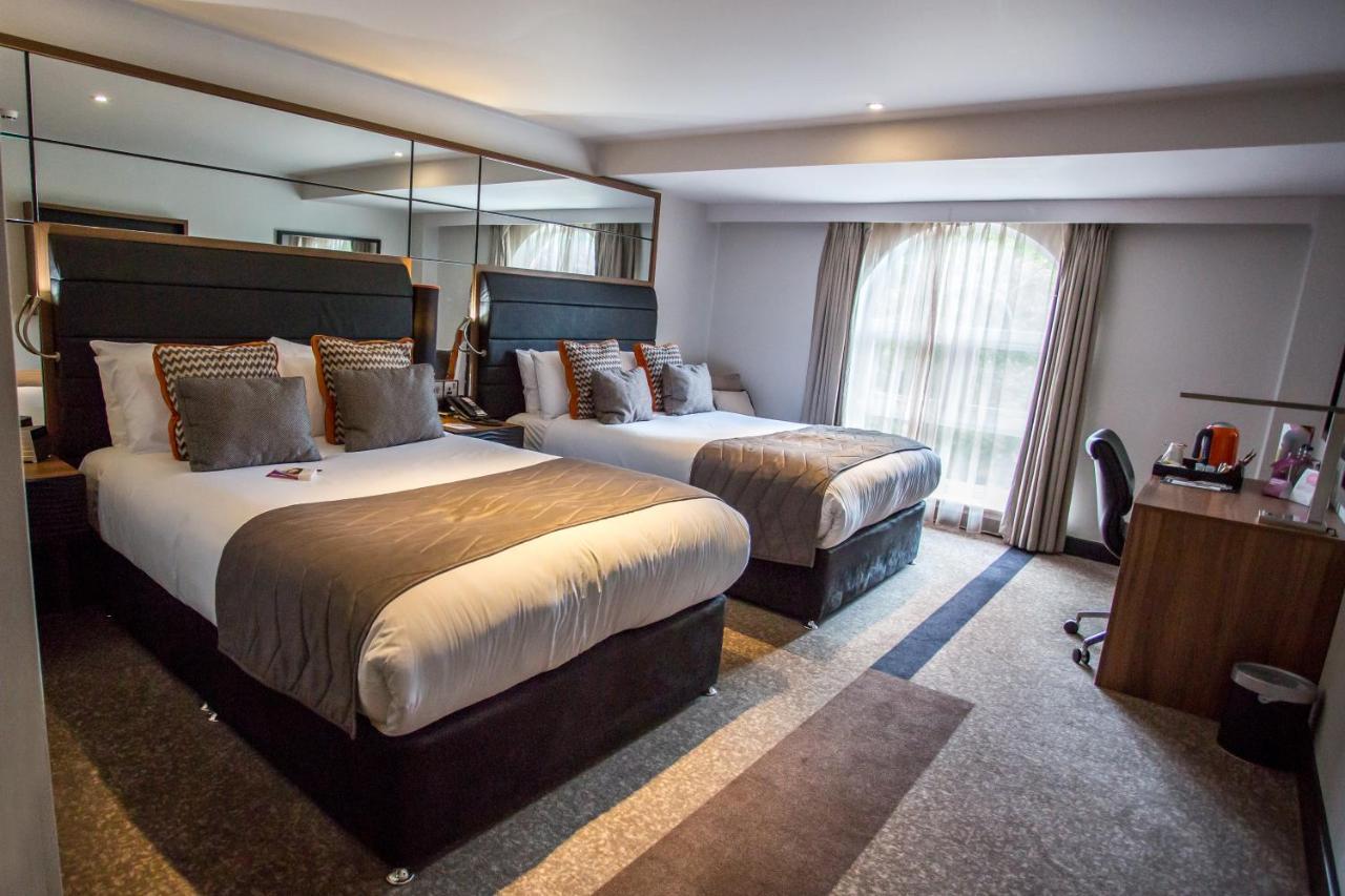 Hotel Crowne Plaza Gerrards Cross By Ihg Beaconsfield Zewnętrze zdjęcie
