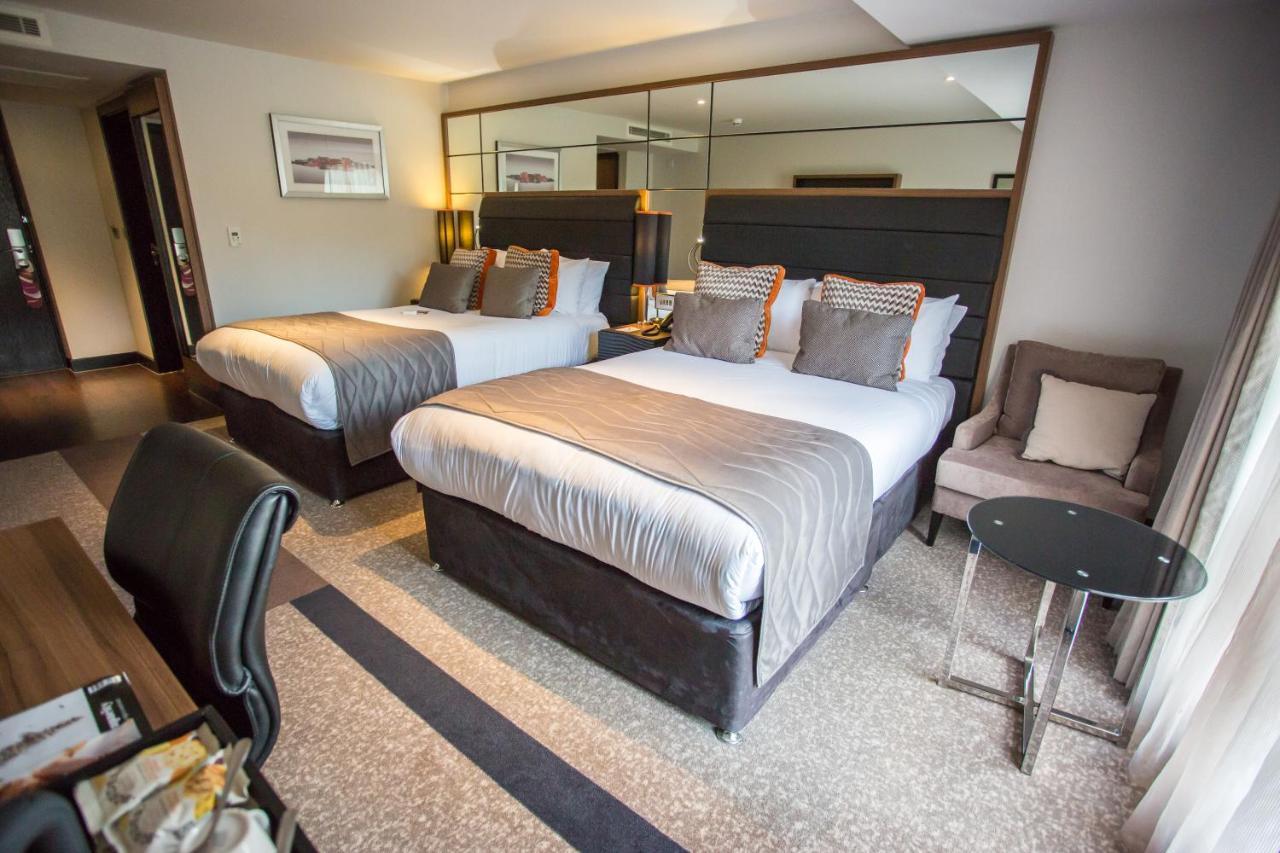 Hotel Crowne Plaza Gerrards Cross By Ihg Beaconsfield Zewnętrze zdjęcie