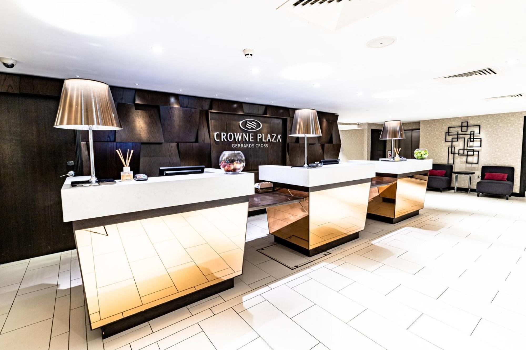 Hotel Crowne Plaza Gerrards Cross By Ihg Beaconsfield Zewnętrze zdjęcie
