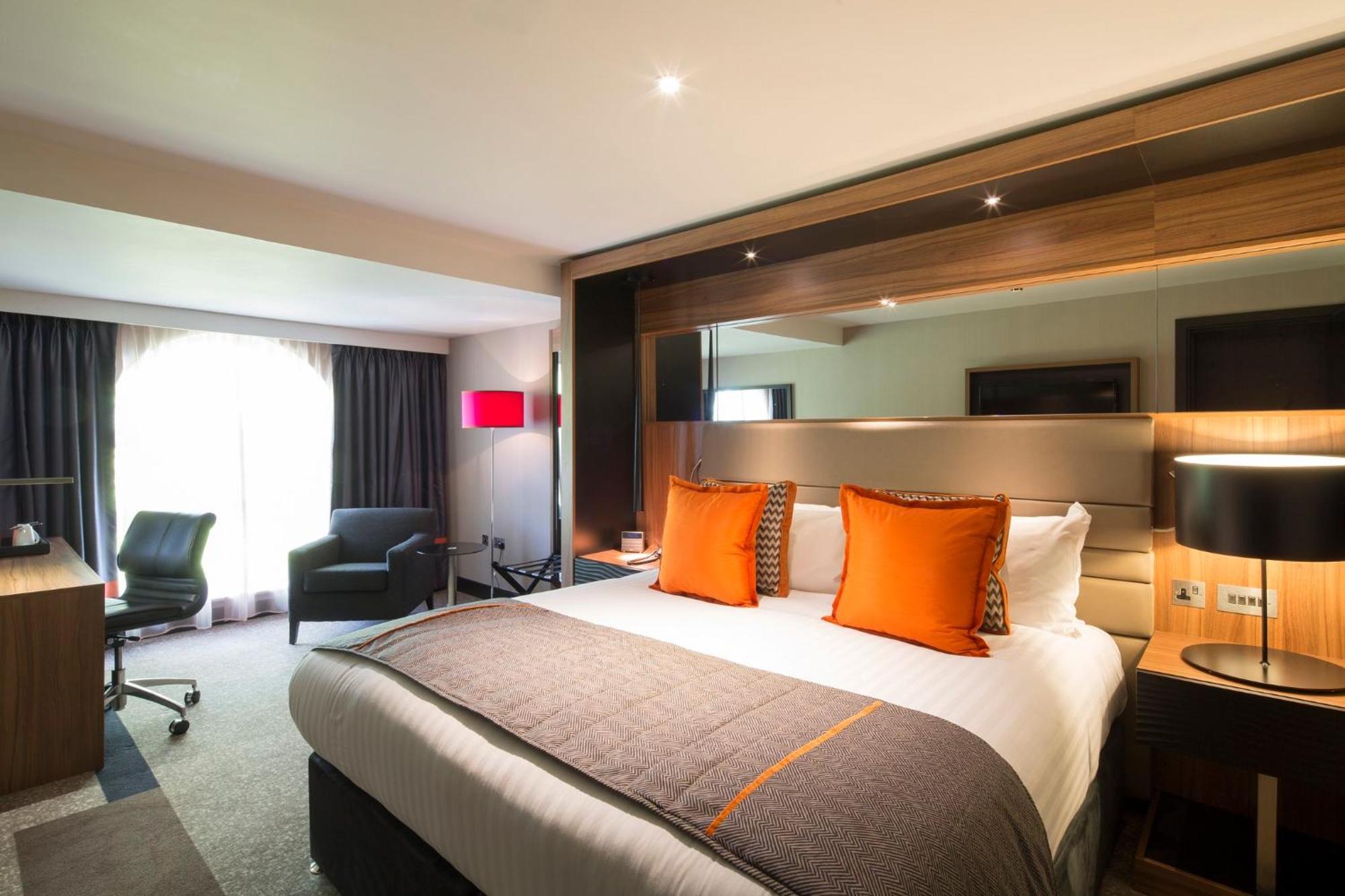 Hotel Crowne Plaza Gerrards Cross By Ihg Beaconsfield Zewnętrze zdjęcie